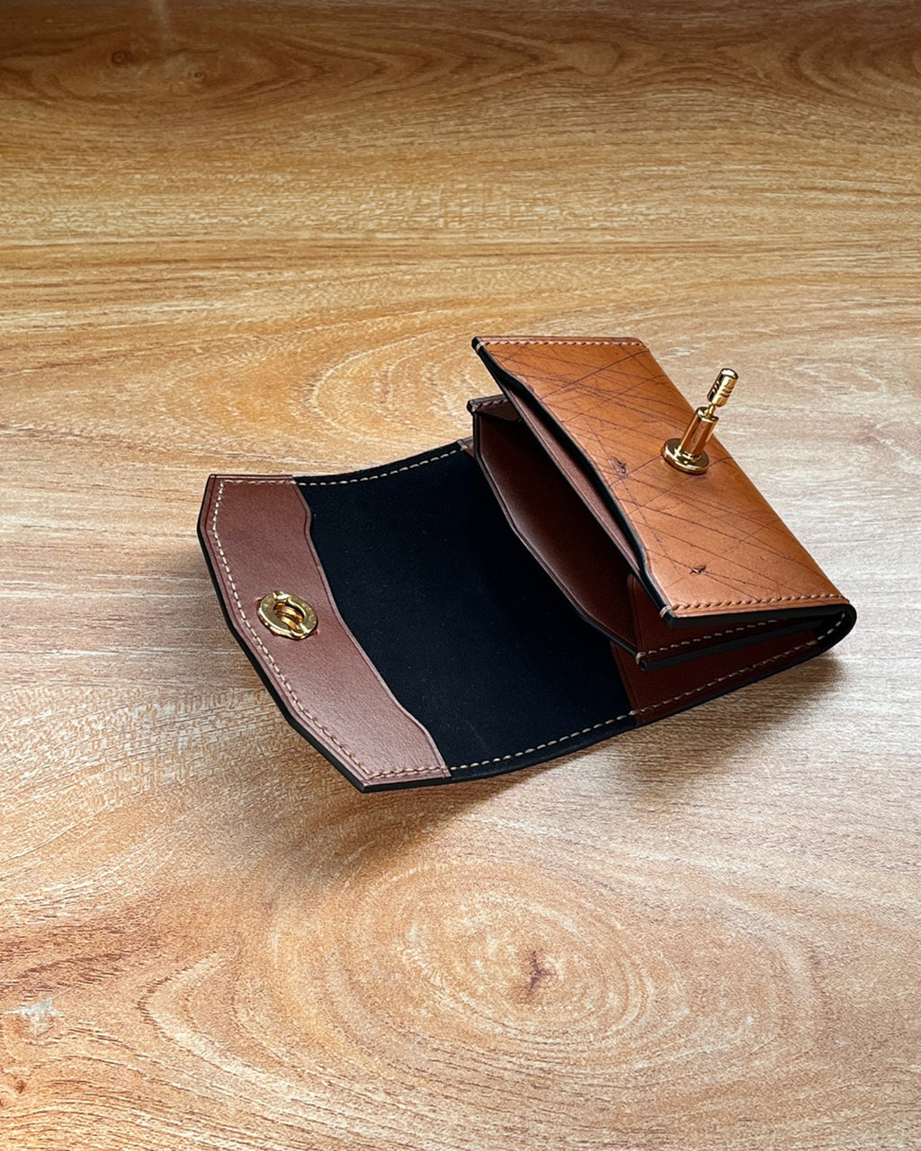 multipurpose wallet BELIEF